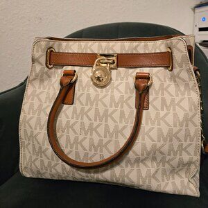 Michael Kors Large Satchel Purse, Signature